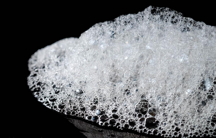 聚醚改性有机硅消泡剂的技术特征与应用前景